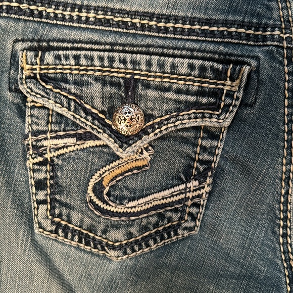 Silver Suki Surplus mid rise bootcut jeans size 26/32 - Picture 3 of 9